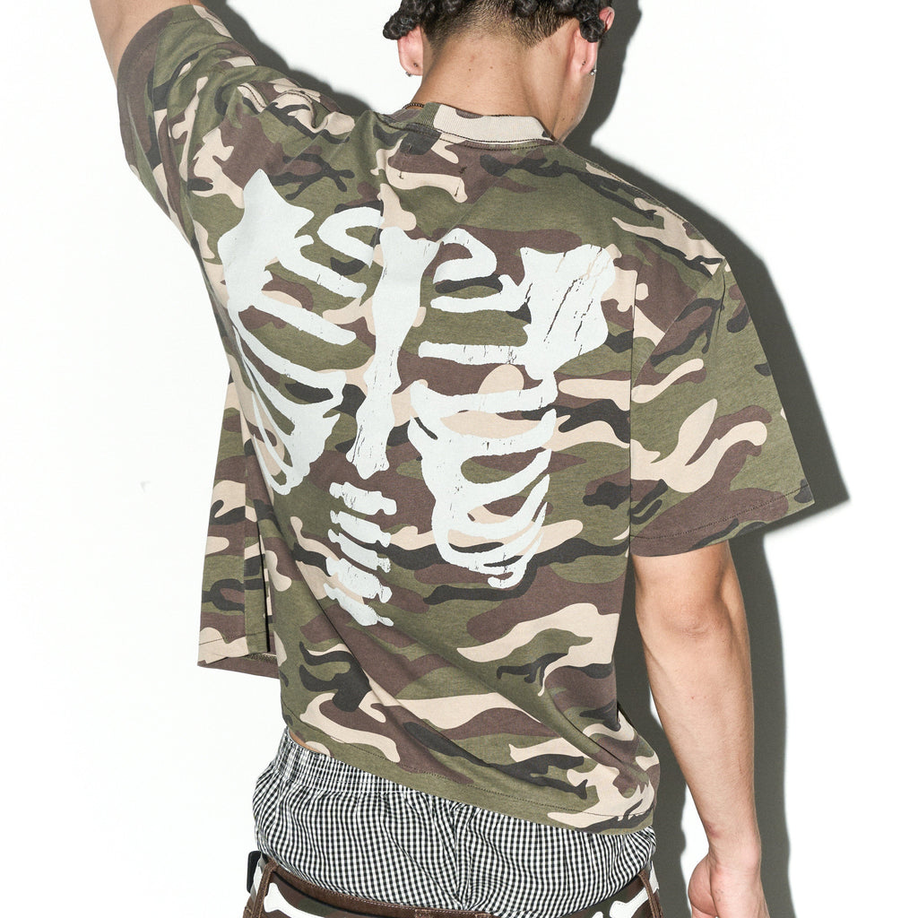 MAGAZINE CAMO TEE