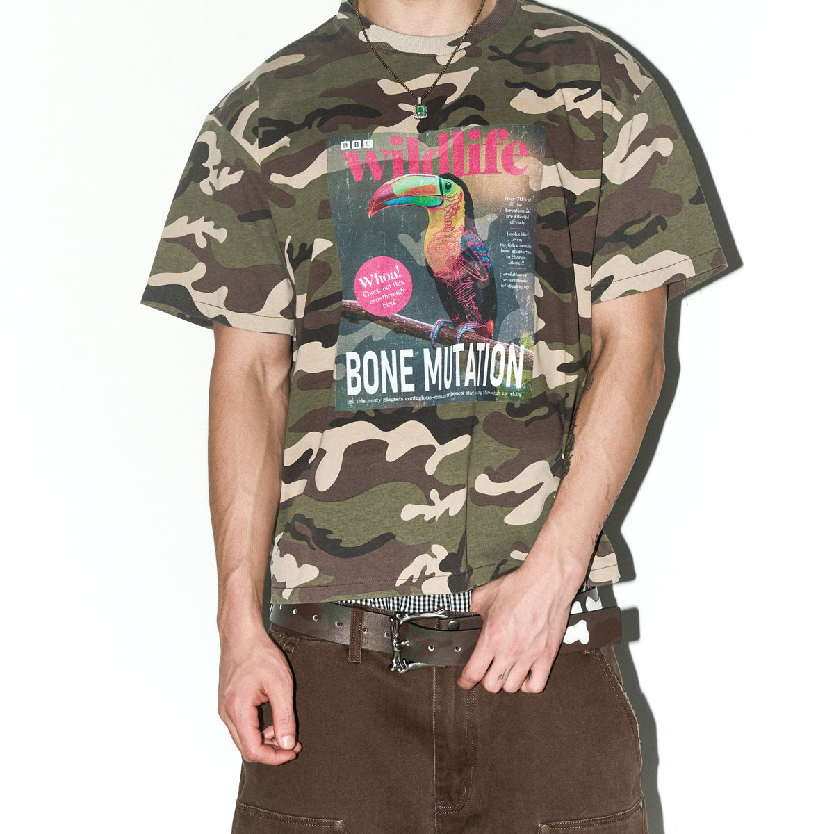 MAGAZINE CAMO TEE